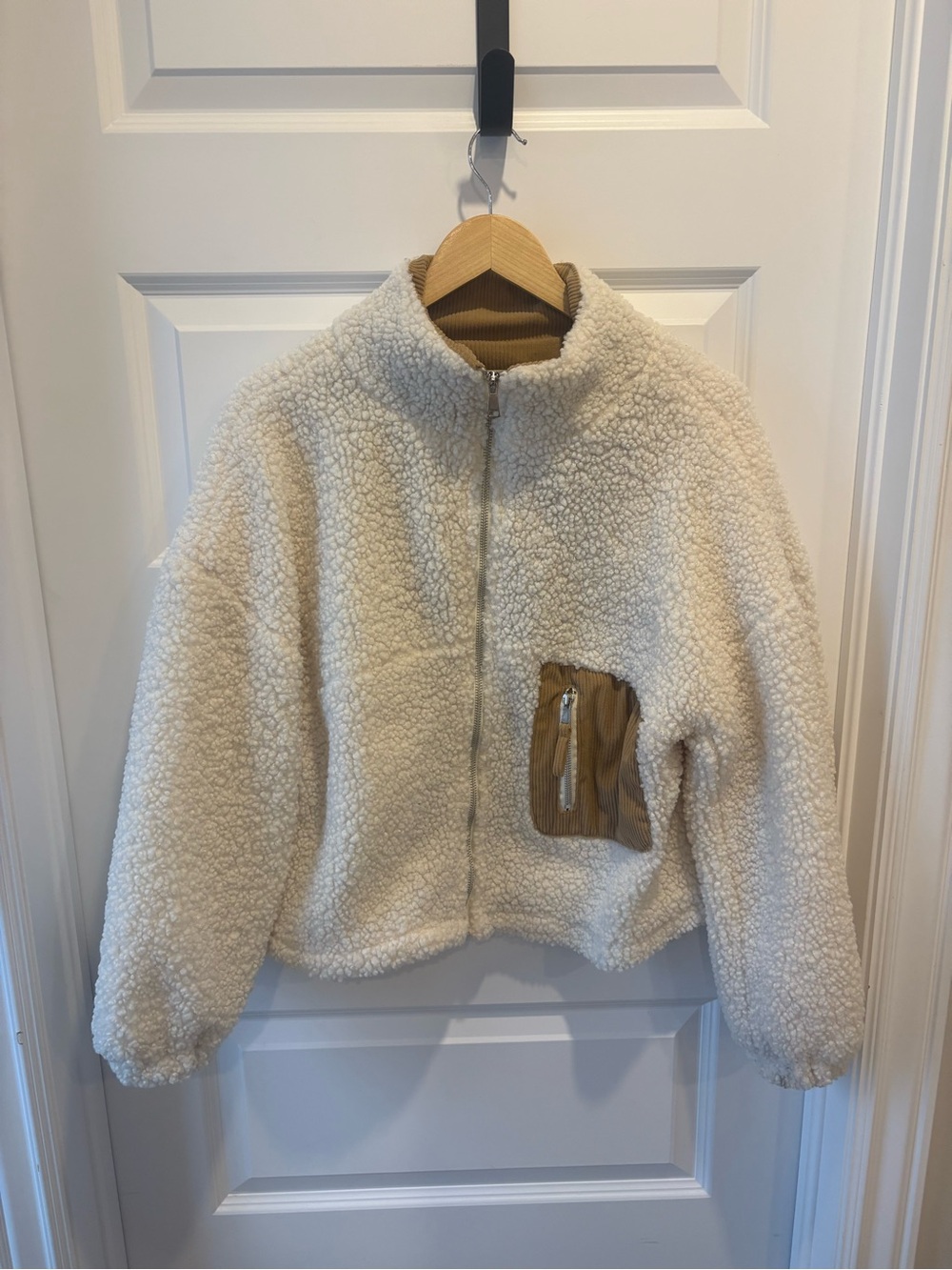 Cozy Cream Sherpa Zip Jacket with Tan Pocket